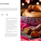 "Mexikanische Chorizo" steht oben. Links ist ein Rezept, rechts Würstchen in einer Schüssel und auf einem Teller.