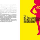 Links: Text über die Bedeutung von Mitochondrien für Gesundheit und Anpassungsfähigkeit. Rechts: Gelber Hintergrund mit roter Superhelden-Silhouette und dem Titel "Teil I: Die Mitochondrien, Stoffwechselzentralen mit Charakter".