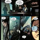 Dialog über fehlenden Kontakt, Spannung. Eine Frau am Schreibtisch, Silhouetten und eine stürzt, Ausdruck von Schock.