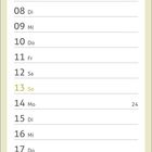 Kalenderseite für Juni mit Tagesangaben. Oberhalb ein Garten vor einem Haus mit rotem Dach und blauen Wänden.