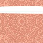 Oben weiße Textbox, darunter florales Mandala in Rosa und Beige.