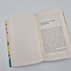 "8 Ein Kreis und vier Felder der Erfüllung" über einem längeren Text. Rechts unten steht eine Seitenzahl: 153. Eine aufgeschlagene Buchseite.