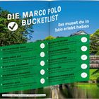 "Die Marco Polo Bucketlist" und "Das musst du in Tokio erlebt haben" stehen auf einer Seite mit abgehakten Punkten vor grüner Kulisse.