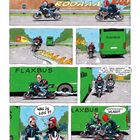 "Unterwegs mit der Jugend" steht oben. Zwei Motorradfahrer neben einem grünen Bus mit der Aufschrift "FLAXBUS".