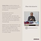 Text über Debbie Bliss' Ausbildung und Karriere im Strickwaren-Design. Rechts ein Bild einer lächelnden Frau beim Stricken.
