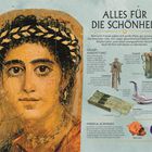 Titel: "ALLES FÜR DIE SCHÖNHEIT". Links antikes Porträt. Rechts: Objekte und Infos über römische Schönheitspflege.