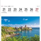 Juni Kalenderwoche 25: Montag, 21. bis Sonntag, 27. Bild: Fort La Latte, grüne Klippen, blaues Meer, klarer Himmel.