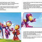 „Weißt du, was wirklich Spaß machen würde?“, fragt Sam. Ironheart schießt mit Energie auf ein bewegliches Ziel. Captain America, Iron Man und Ironheart in bunter Rüstung.