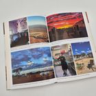 Texte beschreiben das Hostel- und Minenleben in Australien, mit Bildern von Zimmern, Landschaften und Sonnenuntergängen.