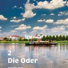 2 Die Oder, von Uwe Rada. Ein Boot auf einem Fluss, im Hintergrund eine Stadt, darüber ein blauer Himmel mit Wolken.