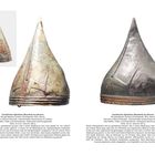 Urartäischer Spitzhelm (Standard) aus Bronze. Höhe: 31,5 cm. Gewicht: 820 g. Trägt ein getriebenes Symbol.