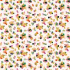 Bunte, abstrakte Muster aus Wasserfarben-Tupfern in Grün, Gelb, Rosa und Orange auf einem hellen Hintergrund.