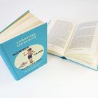 Text: "Augustine Sedgewick, Männer, Väter, Patriarchen". Buch mit blauem Einband, ein Mann in Shorts illustriert.