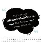 „Viele Dinge fallen mir einfach so zu. Die Augen zum Beispiel.“ Darüber ein Kalenderblatt für Juli 2027.