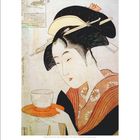 Japanische Schriftzeichen oben links, Zahl 7 und 2027 unten links. Illustration einer Frau im Kimono mit Teeschale.