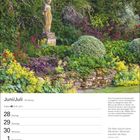 Kalenderseite "Juni/Juli", 26. Woche. Detailreicher Garten mit Statue und Zitat von Harrison Ford über die Bedeutung der Natur.