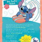 Station 1: Der Surfer Stitch. Illustration: Ein blaues Wesen auf Surfbrett, lächelnd vor Welle. Aufgabe für Balance-Training.