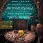 "Pen & Paper meets Krimidinner" steht zentral. Eine detailreiche Illustration zeigt einen Tisch im Freien mit Dekorationen und Würfeln.