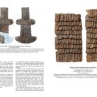 Armschutz eines urartäischen Bogenschützen aus Bronze. Fragmente eines Schuppenpanzers aus Bronze. Beides dekorativ.