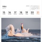 März, KW 11, 15 Montag, 16 Dienstag, 17 Mittwoch, 18 Donnerstag, 19 Freitag, 20 Samstag, 21 Sonntag. Leuchtturm in Wellen.