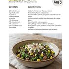 „Köstliches Gemüse-Hack“, Zutatenliste und Zubereitung für ein Gericht; Foto zeigt eine Schüssel mit Hack, Gemüse und Feta.