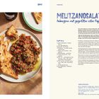 OPA! Vorspeisen. MELITZANOSALATA: Aubergine mit gegrillter roter Paprika. Ergibt 600 g. Bild zeigt Gericht mit Brot.