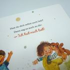 Text: "Hast du dich selbst auch lieb? Dann sag es auch zu dir: Ich hab mich lieb!" Illustration eines Kindes mit Plüschtier.