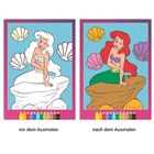 Vor dem Ausmalen: Schwarz-weiße Meerjungfrau mit Muscheln. Nach dem Ausmalen: Farbige Meerjungfrau auf Felsen.