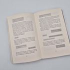 Eine Doppelseite eines Buches mit Textpassagen und hervorgehobenen Zitaten, Seitenzahlen 222 und 223.