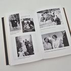 [13] Mit meiner Großmutter, der Baroness, in London, Ende der 1950er. Mehrere schwarz-weiße Fotos von Menschen und Ereignissen.