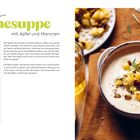 Sellerie-Cremesuppe mit Apfel und Maronen. Zutatenliste und Zubereitungstext links, rechts ein Foto der Suppe.