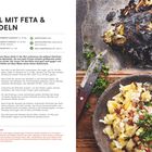 Rezept für Glutkohl mit Feta & Salzmandeln, Zutaten: Spitzkohl, Petersilie, Feta, Aceto balsamico, Senf, Salzmandeln.