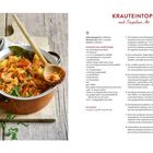 KRAUTEINTOPF nach Szegediner Art. Zubereitungszeit: 25 Minuten. Zutaten und Rezept aufgelistet. Eintopf im Topf links.