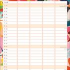 Kalenderblatt für August mit einer Tabelle der Tage. Bunte Blumenillustration in kräftigen Farben im Hintergrund.