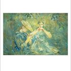 Kalenderseite mit dem Monatsblatt August, illustriert mit einem impressionistischen Gemälde von zwei spielenden Kindern im Garten.