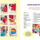 "Agar-Agar-Sterne" - Rezept für bunte Sterne aus Agar-Agar. Liste der Zutaten und Schritt-für-Schritt-Anleitung. Fotos einer Frau beim Zubereiten.
