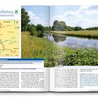 EmsRadweg – Von Hövelhof nach Emden. Karte des Flussradwegs. Foto von einem Fluss mit grüner Uferlandschaft unter blauem Himmel.