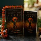 "Bernsteinmond TAROT" von Hepie Bartikowski. Ein Tarot-Set mit 78 Karten und Begleitheft, geschmückt mit Bernstein.