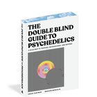 Buchtitel: "The Double Blind Guide to Psychedelics." Farbiges, abstraktes Design mit Kreisen und Linien.