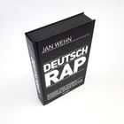 „JAN WEHN DEUTSCH RAP - SONGS UND STORYS CHRONIK EINER KULTUR Reclam“. Ein schwarzes Buch liegt leicht geöffnet.