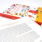 Buch mit Titel "James Krüss - So viele Tage wie das Jahr hat" liegt auf einem Tisch. Textseite: "Gedichte für Kinder und Kindergedichte".