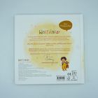 „WORTSCHÄTZE“ steht oben in bunten Buchstaben. Es gibt ein gelbes Siegel „Zum Mitsprechen“. Rechts ein Kind mit einem Teddybär.