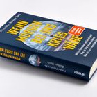 "Wenn morgen bei uns Krieg wäre" in gelber Schrift auf dunkelblauem Buchcover. Autorennamen oben.