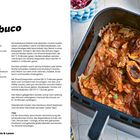 "Ossobuco" Rezept: 4 Personen, 20 Min. Zubereitung, 1 Std. 45 Min. Garzeit, Zutaten enthalten Kalbfleisch und Gemüse. Links Text, rechts Bild des fertigen Gerichts in einer Schale mit Löffel.