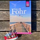 Text: "Föhr", "Reiseführer für individuelles Entdecken", "Reise Know-How". Cover zeigt einen Steg ins Meer. Modellschiff vorne.