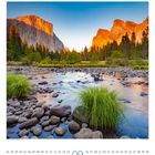 Text: "09". Bild eines Flusses mit Steinen, umgeben von Bäumen und Bergen in leuchtendem Orange.