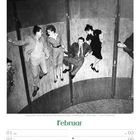 Text: "Fahrgeschäft 'Rotor' des Bertram Mills Circus in London • Großbritannien • 1950er-Jahre." Menschen in einer zylindrischen Wand.