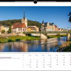 September-Kalenderblatt mit Bild von Gera-Untermhaus: historische Gebäude, Kirche und Brücke über Fluss bei klarem Himmel.