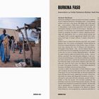 Rechts: "BURKINA FASO Association La Voûte Nubienne (Nubian Vault Association)." Links: Person vor kleinem Lehmhaus.