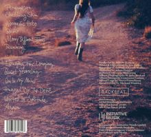 Trackliste: "Penumbra, Shedding Skin, Nomadic Hobo, Radio..."  
Logo unten: BACKSEAT.  
Eine Frau rennt auf einem Weg.